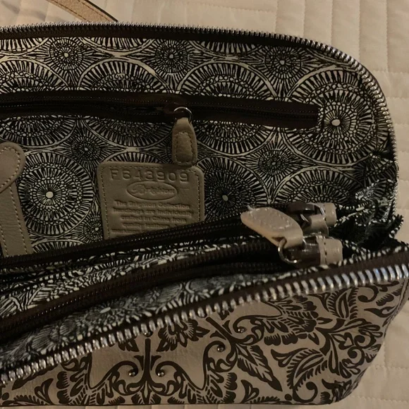 Brighton leather handbag - Picture 6 of 7